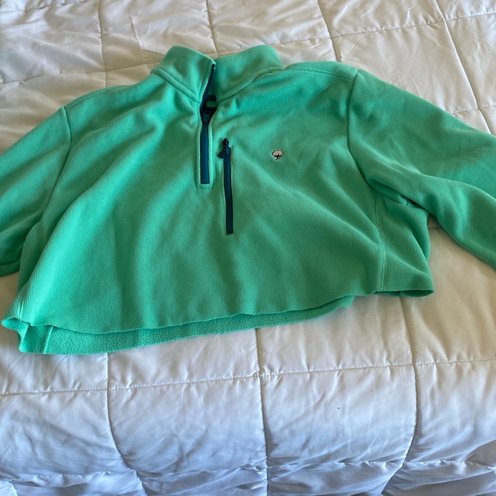 cropped zip up